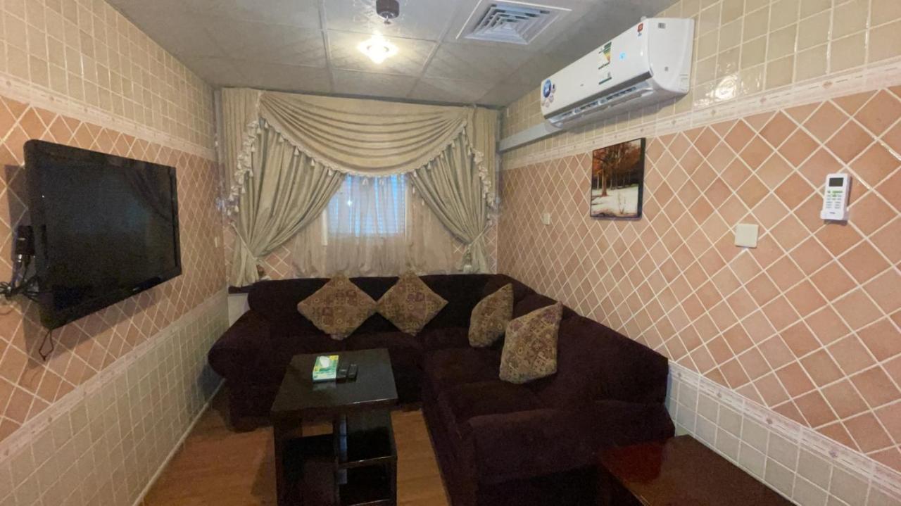 Al Mansour Grand Hotel Hafar Al-Batin Exterior photo